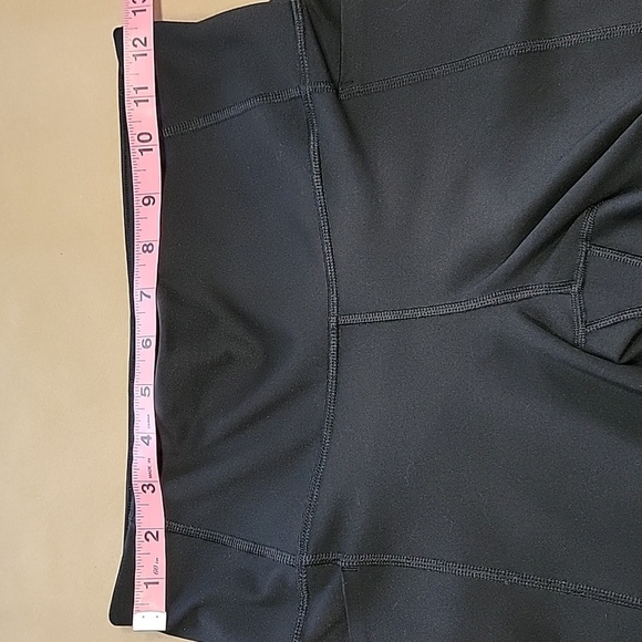 GapFit Size S Black Mid Rise Leggings / Yoga Pants, Excellent Used Condition - Picture 6 of 14